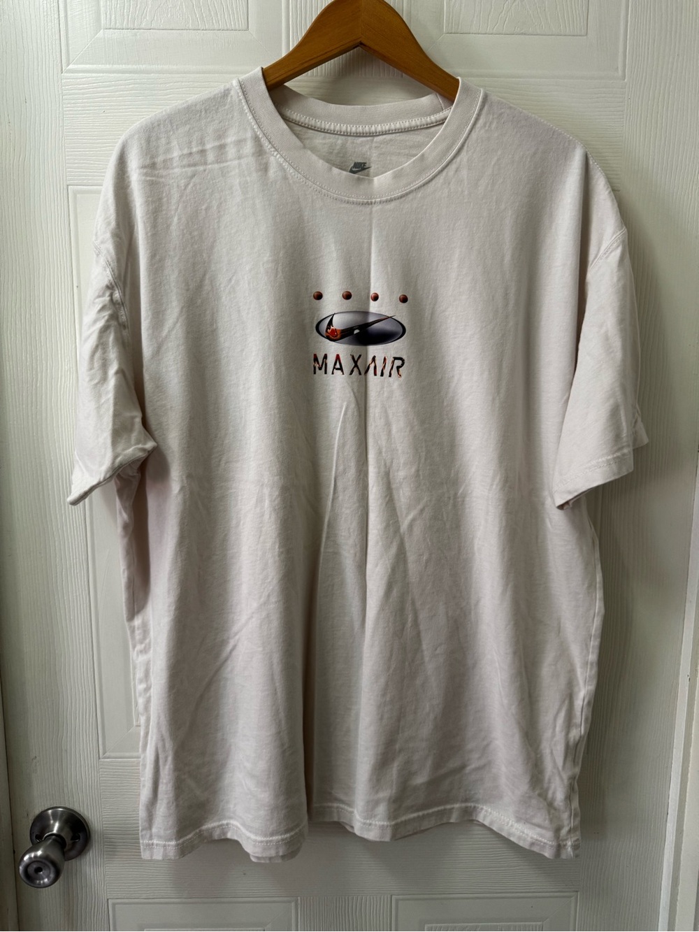 Nike Maxair White Short Sleeve Graphic Tee
